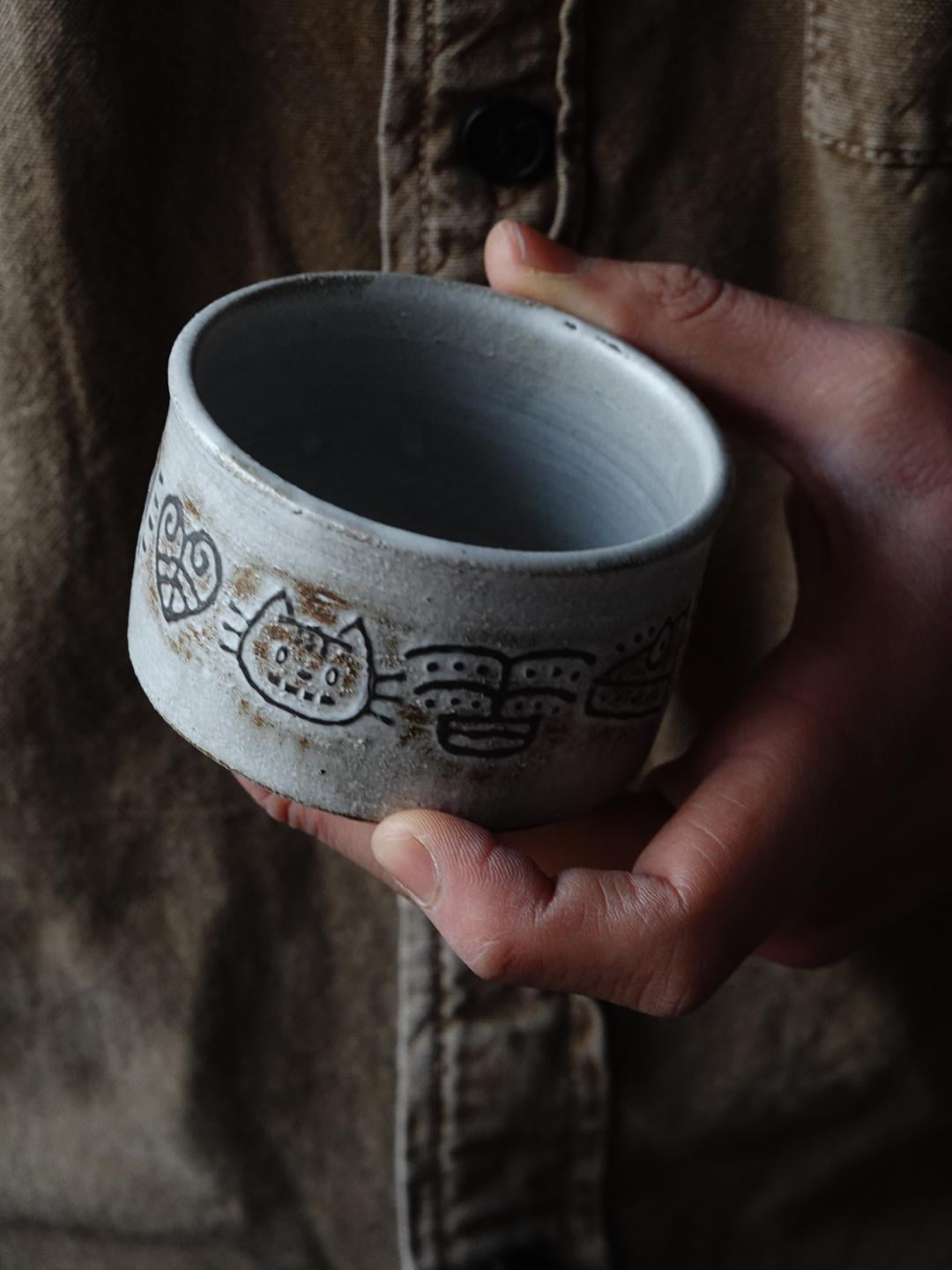 Flat white coffee Mug with. GUUMBA Pottery